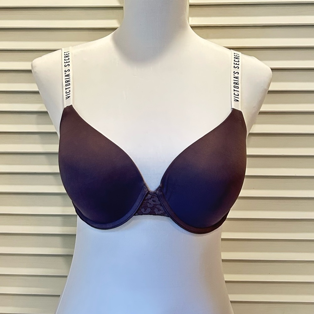 Victoria's Secret T-shirt lightly lined Demi 34D